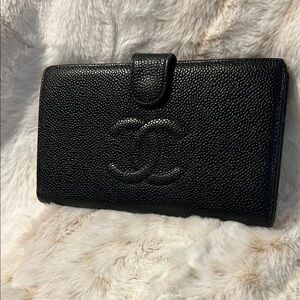 Chanel Black Leather Wallet with Iconic CC Logo